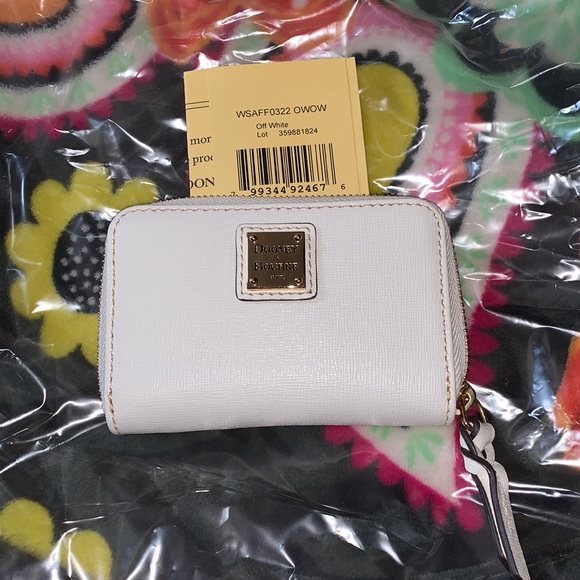 Dooney & Bourke Handbags - NWT DOONEY &BOURKE WALLET OFF WHITE